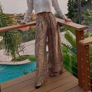 Leopard silk wide leg troupers